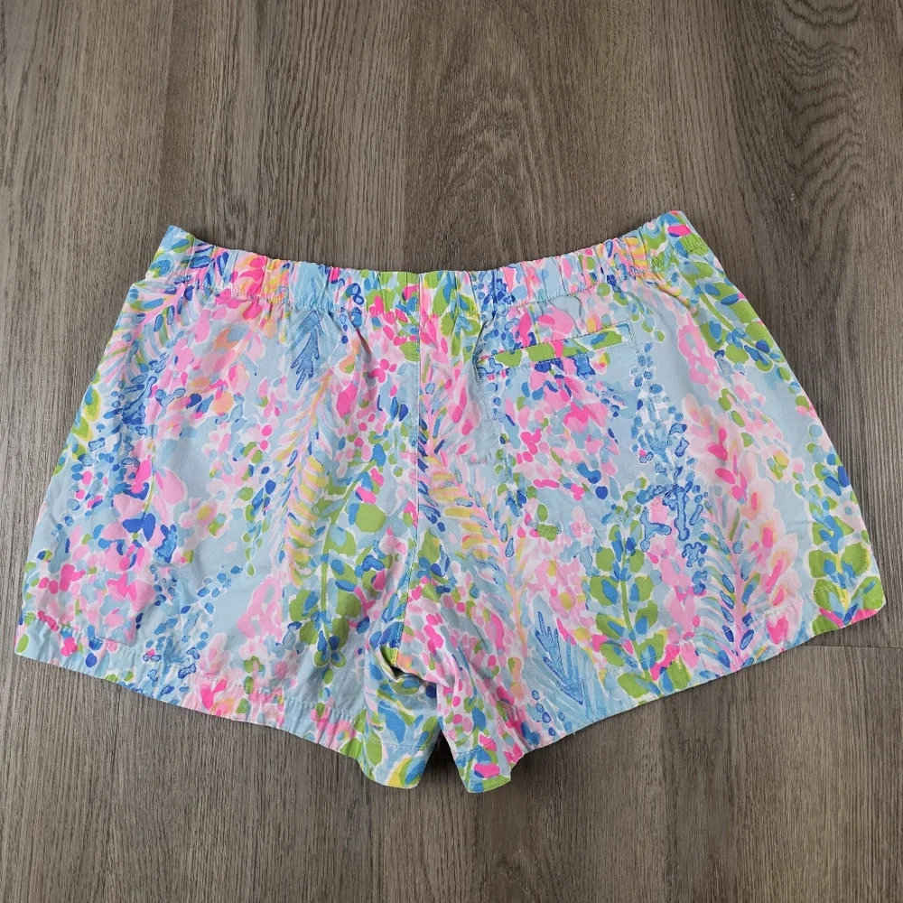 Lilly Pulitzer Ocean View Boardshorts Size M - Picture 3 of 6